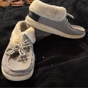 Hey Dude Light Gray Ankle Booties with Cream Lining